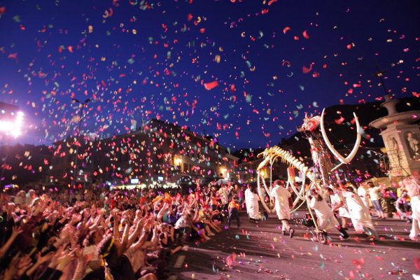 Quels sont les services adaptés aux organisateurs d’événements et à la billetterie ?